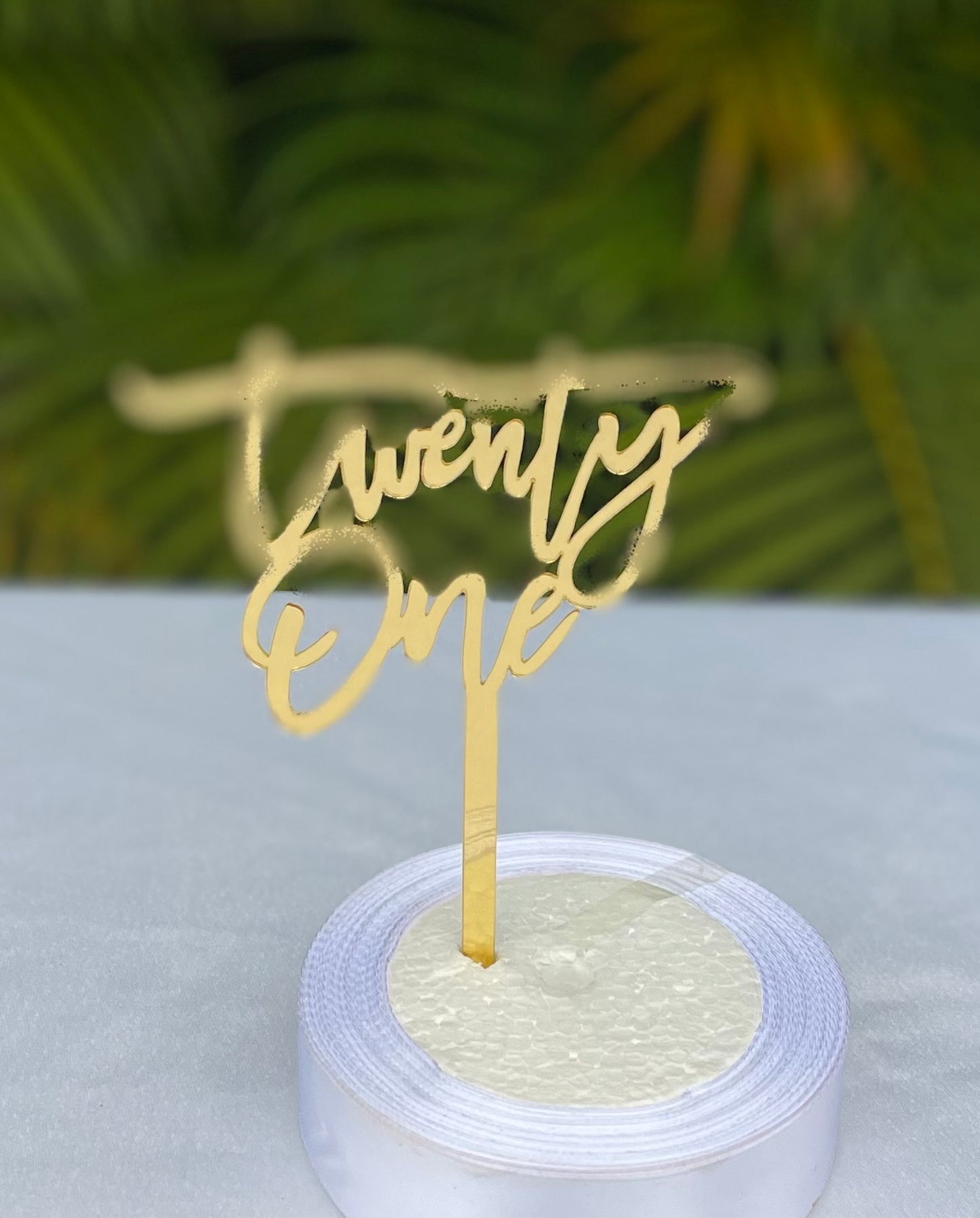 Twenty One Cake Topper Gold