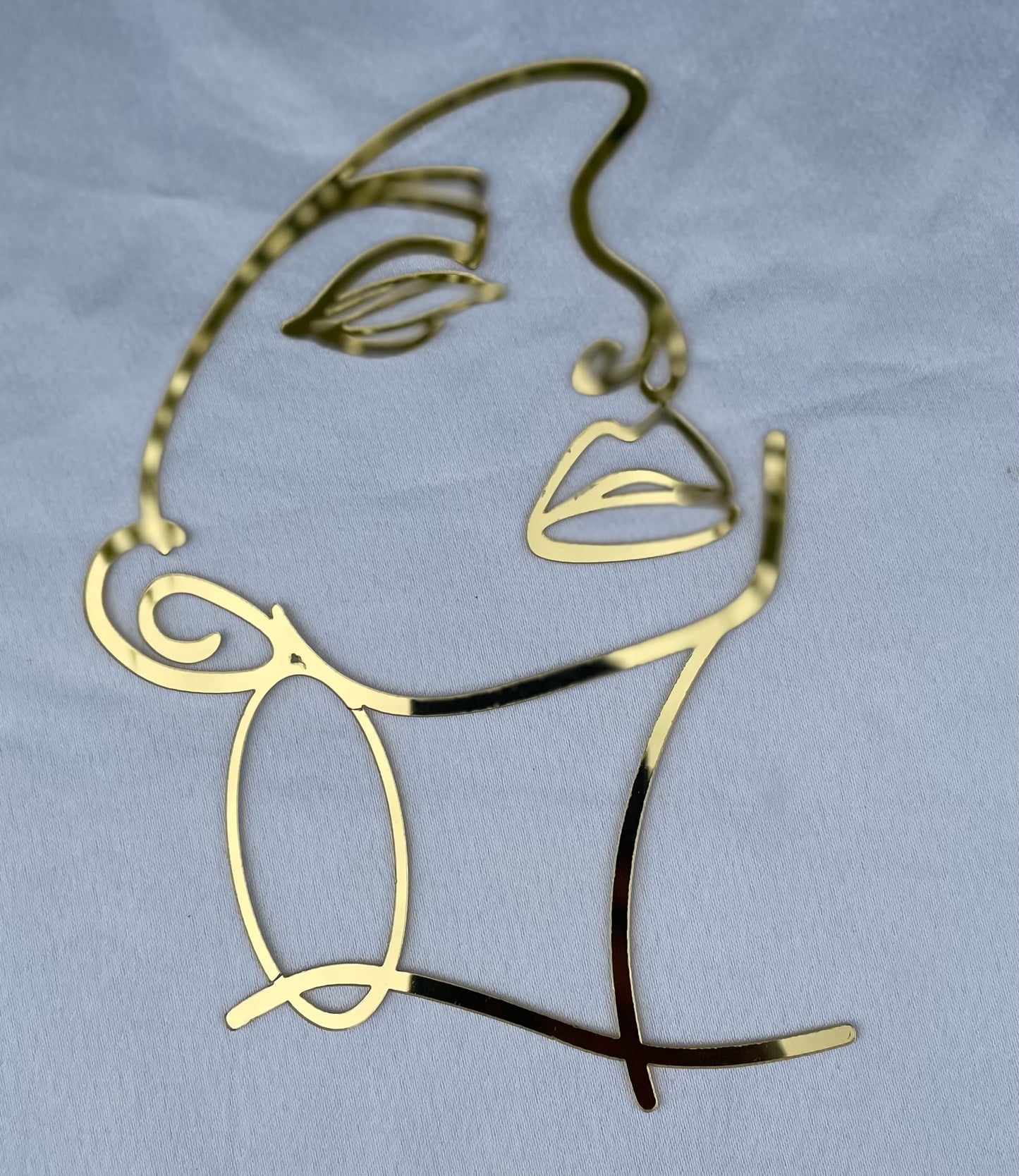 Woman Face Fronpper Style 1 Gold